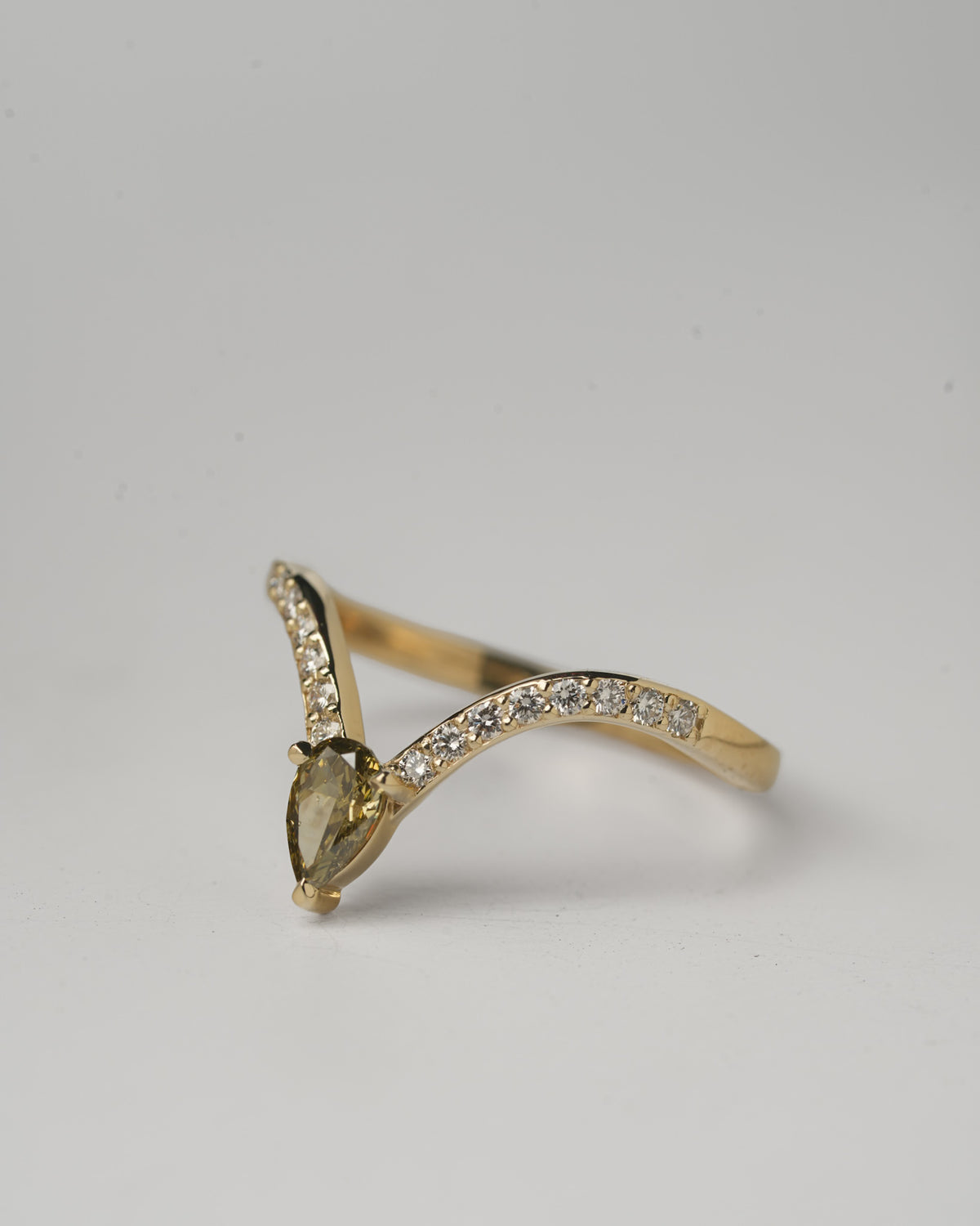 Elara - Natural Fancy Color Diamond Ring