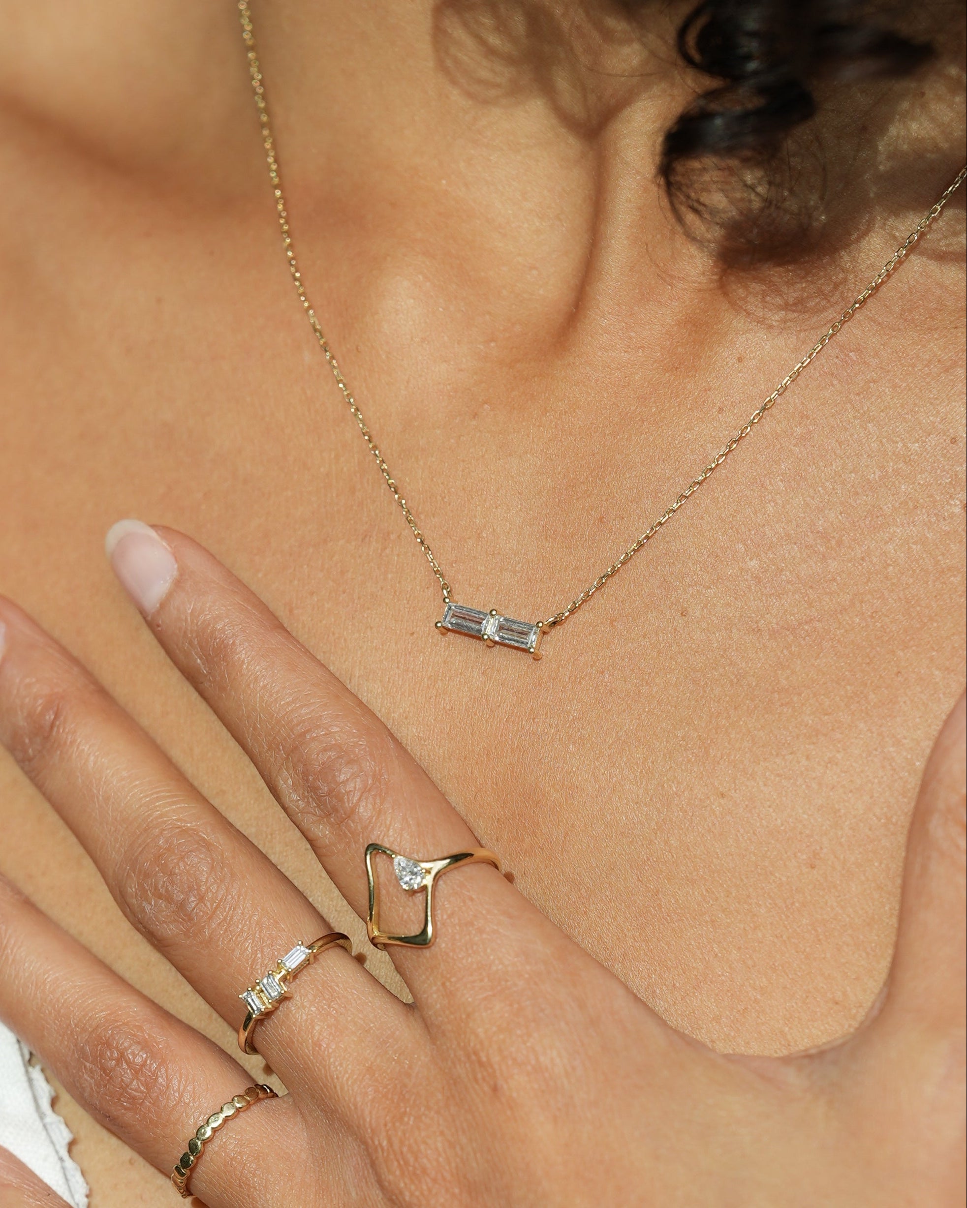 Forma – 14k Gold Necklace Natural Diamond