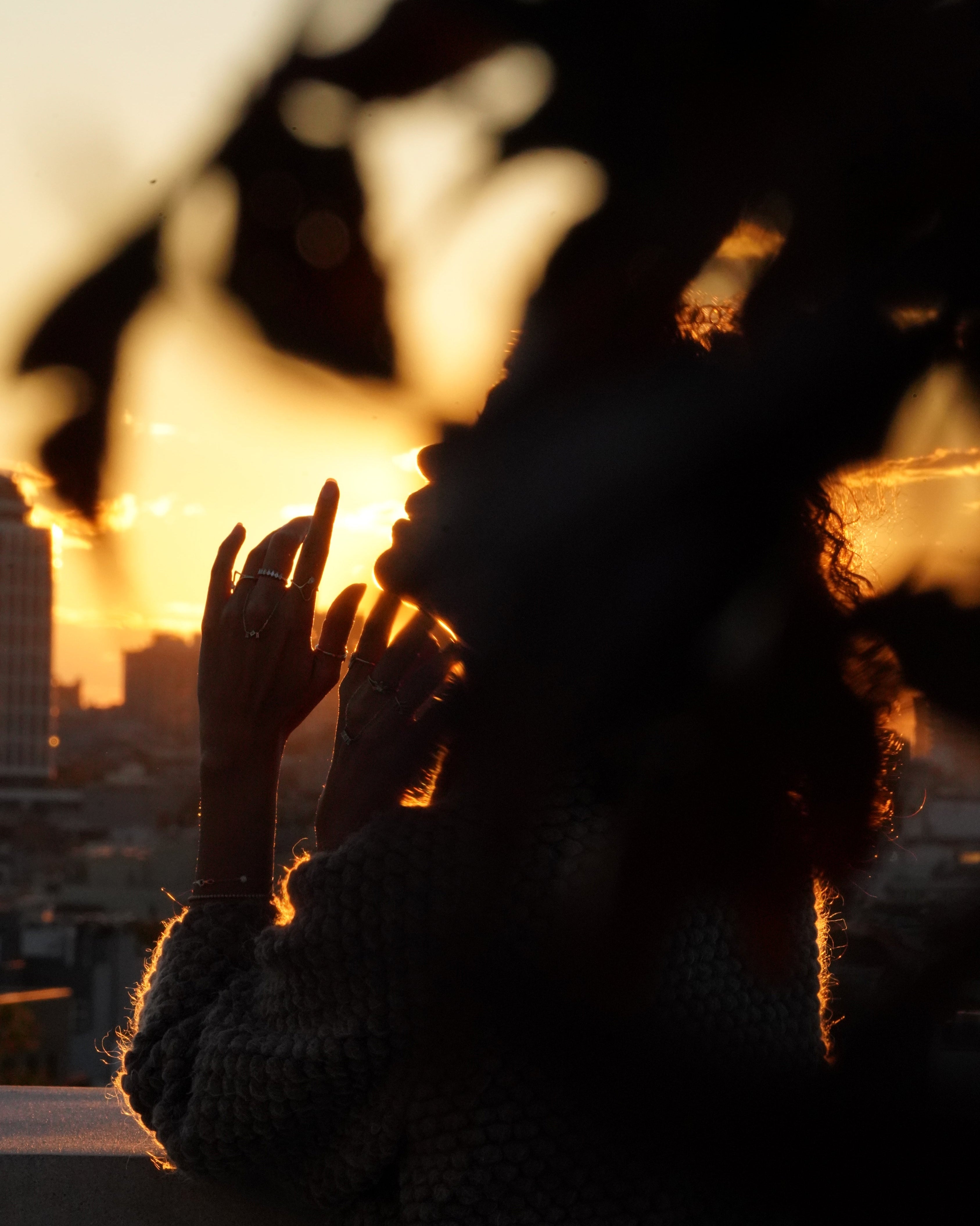 Tia – 14k Gold Ring  Natural Diamonds