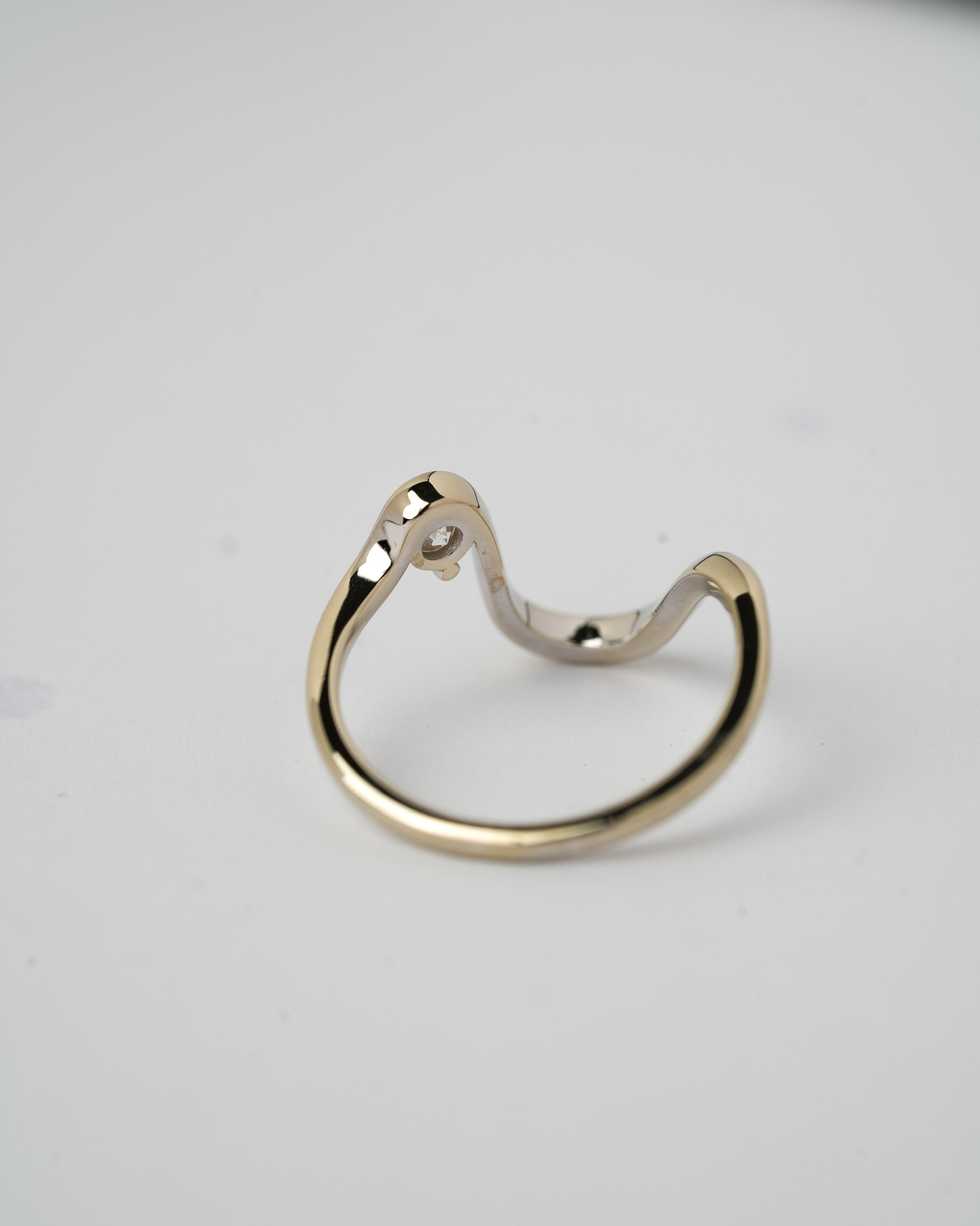 Gili - 14k Gold Ring Natural Diamond