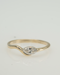 Motion Special 0.25 ct ring in 14K gold with a lab grown marquise diamond