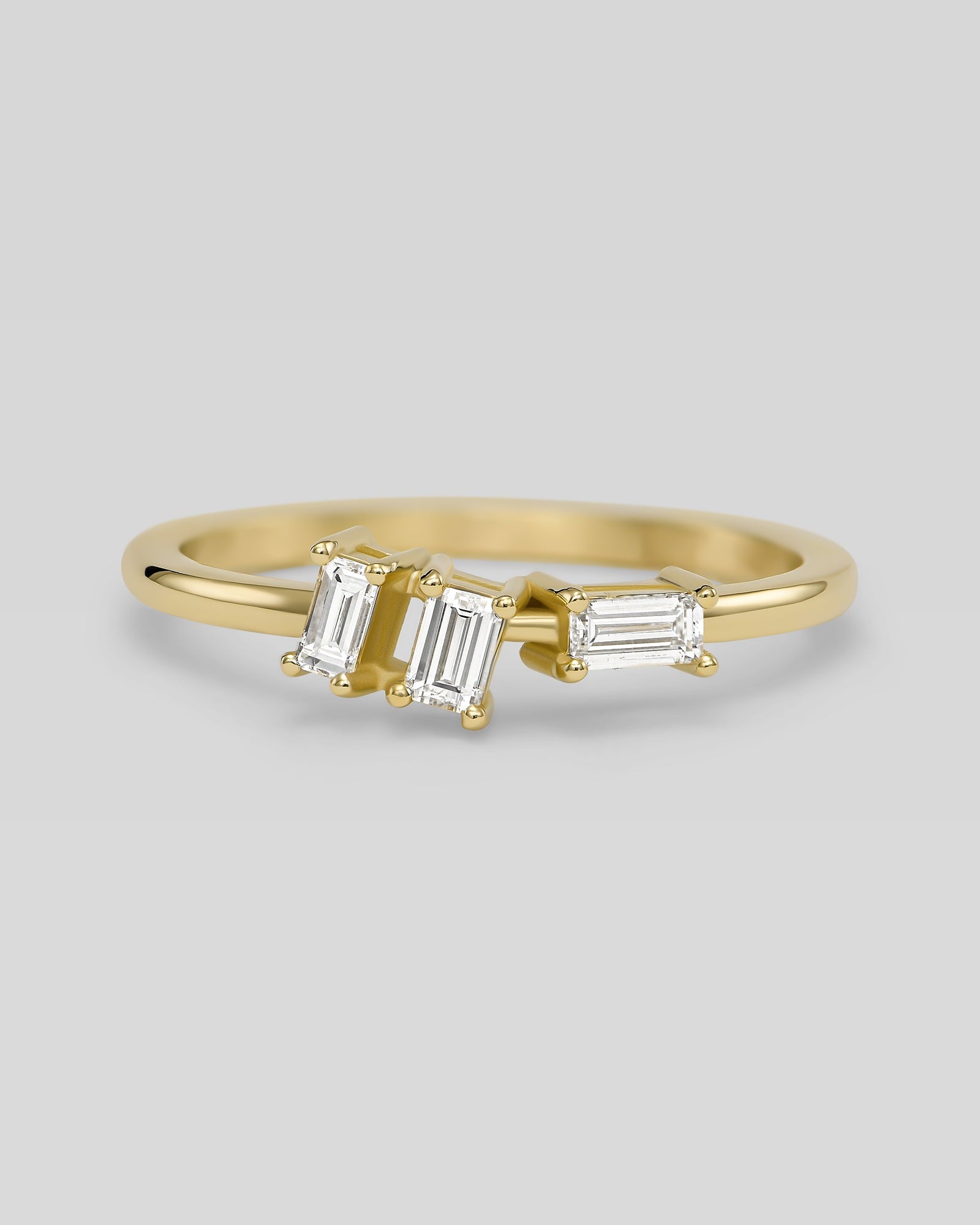 Tia – 14k Gold Ring  Natural Diamonds