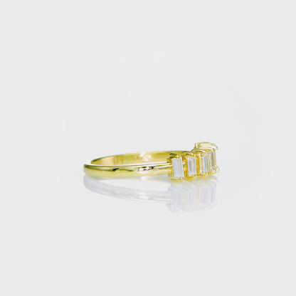 Vera – Gold Ring with Seven Baguette Natural Diamonds
