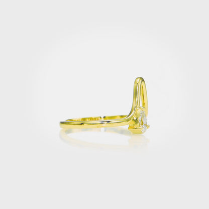 Wave - 14k Gold Ring with Pear-Cut Natural Diamond