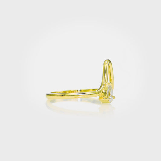 Wave - 14k Gold Ring with Pear-Cut Natural Diamond